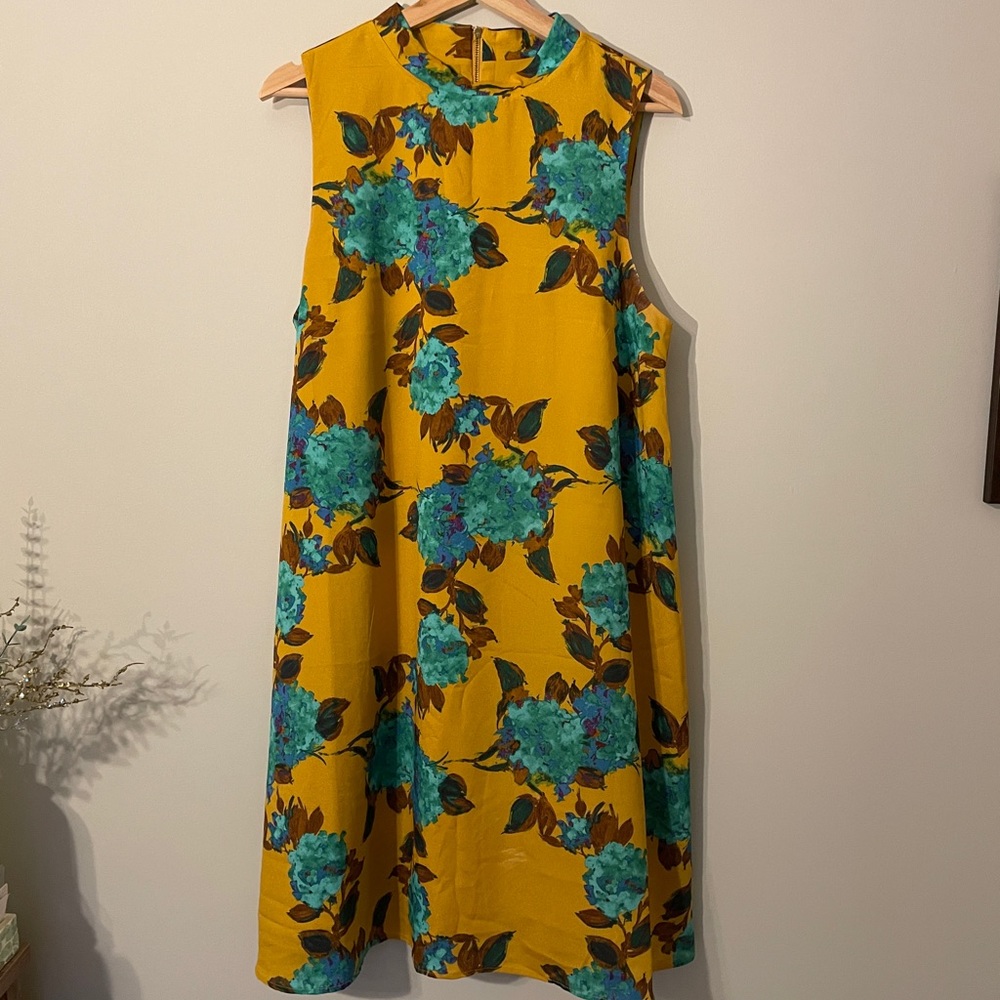 THE LIMITED Dress